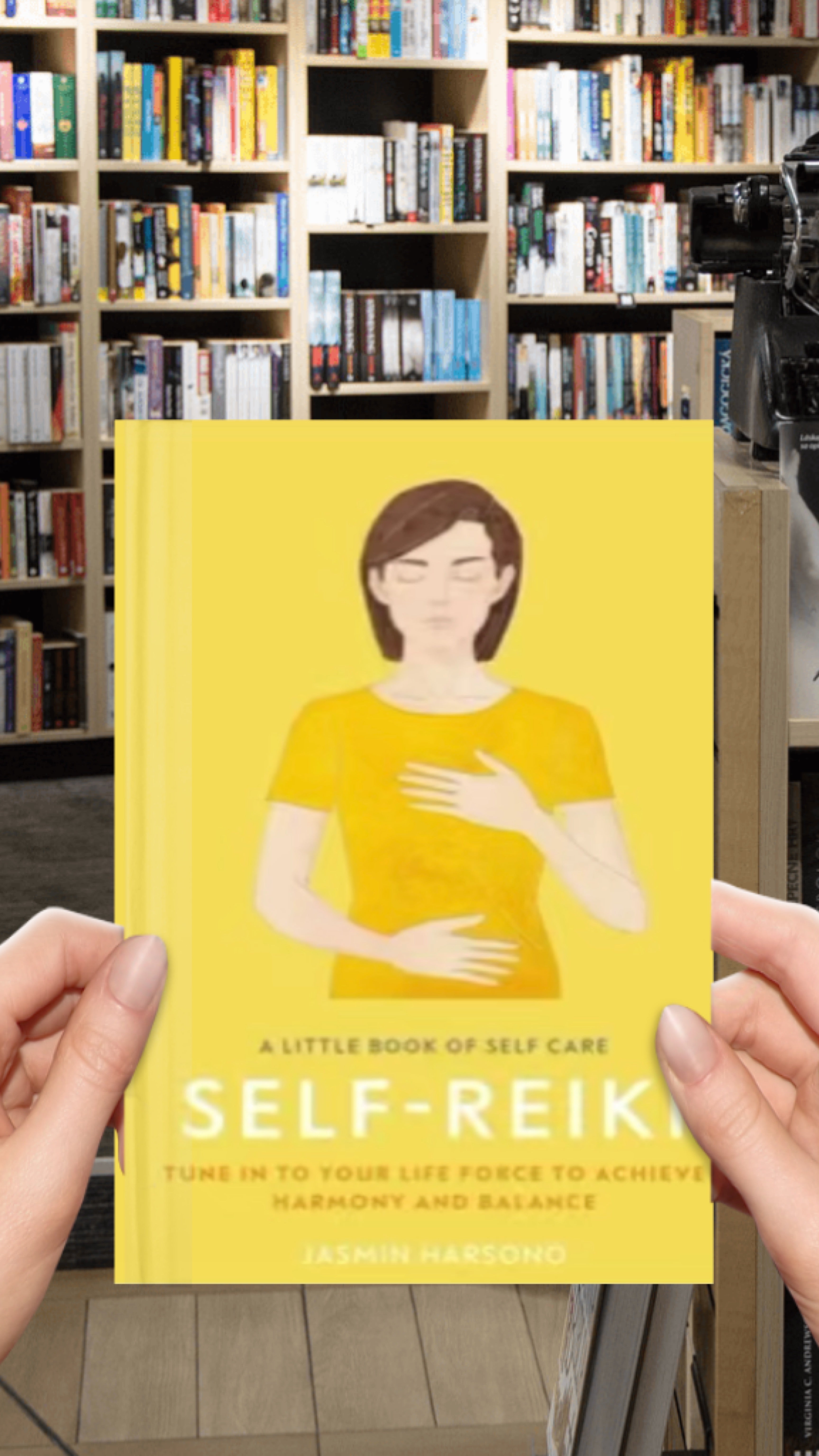 A Little Book of Self Care: Self Reiki: Tune in to Your Life Force to Achieve Harmony and Balance